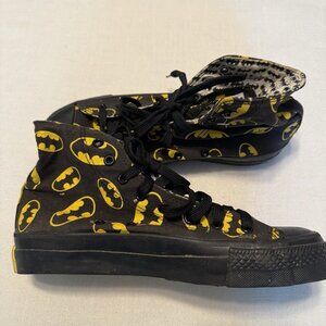Women's Vintage 1980's Batman Converse All Stars Chuck Taylor Hi Top Shoes - 6.5